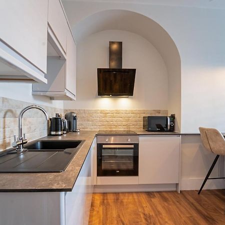 Watergate Penthouse - New 2 Bed Luxury Apartment In City Centre Chester Buitenkant foto