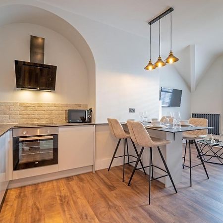 Watergate Penthouse - New 2 Bed Luxury Apartment In City Centre Chester Buitenkant foto