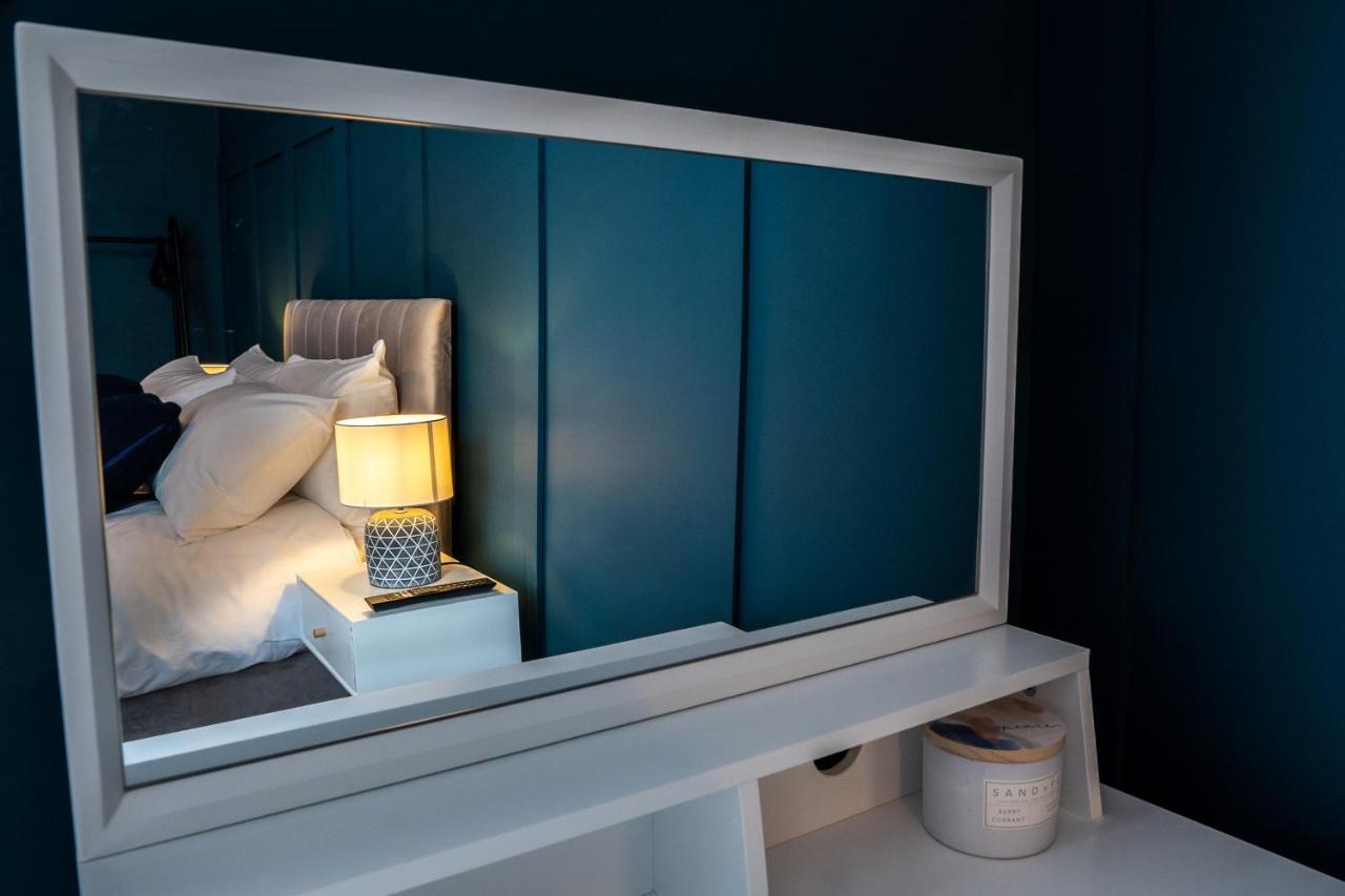 Watergate Penthouse - New 2 Bed Luxury Apartment In City Centre Chester Buitenkant foto