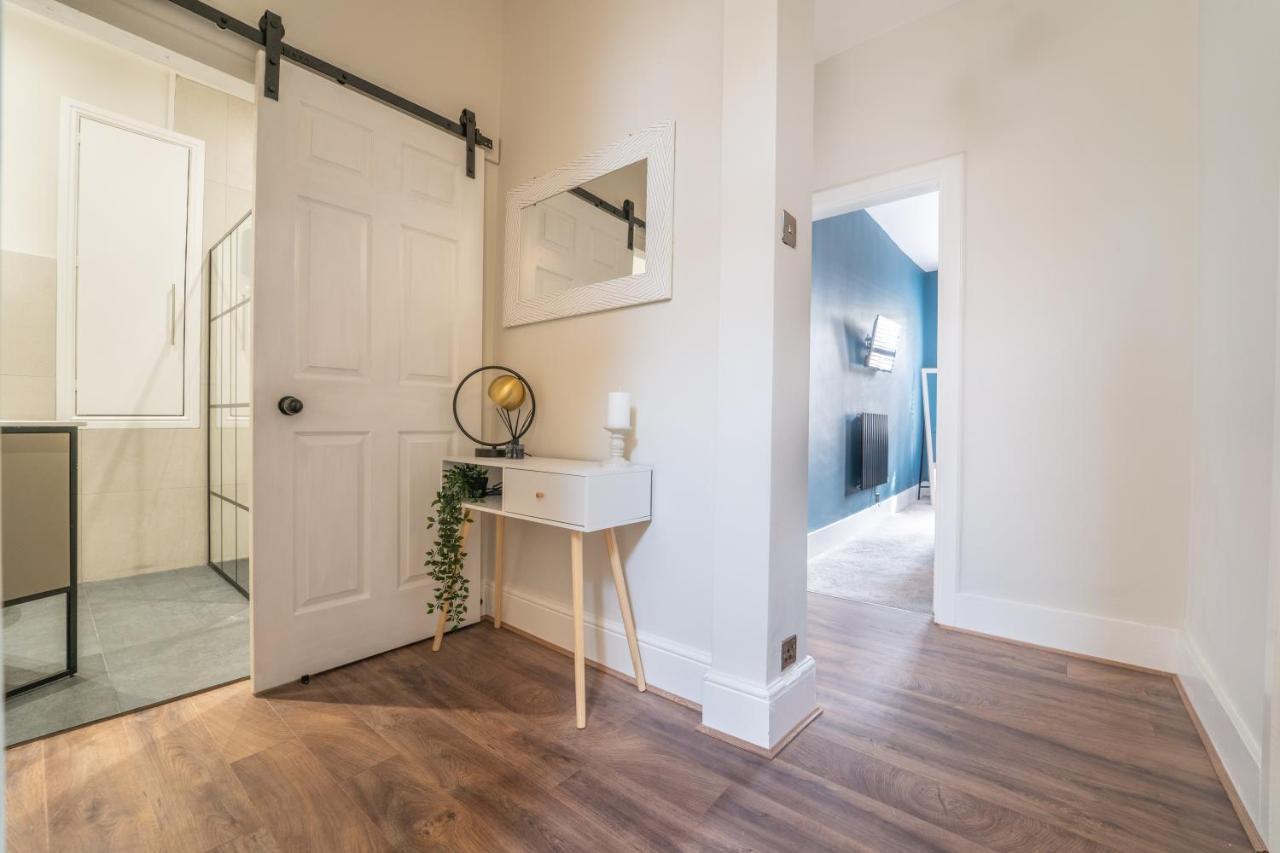 Watergate Penthouse - New 2 Bed Luxury Apartment In City Centre Chester Buitenkant foto