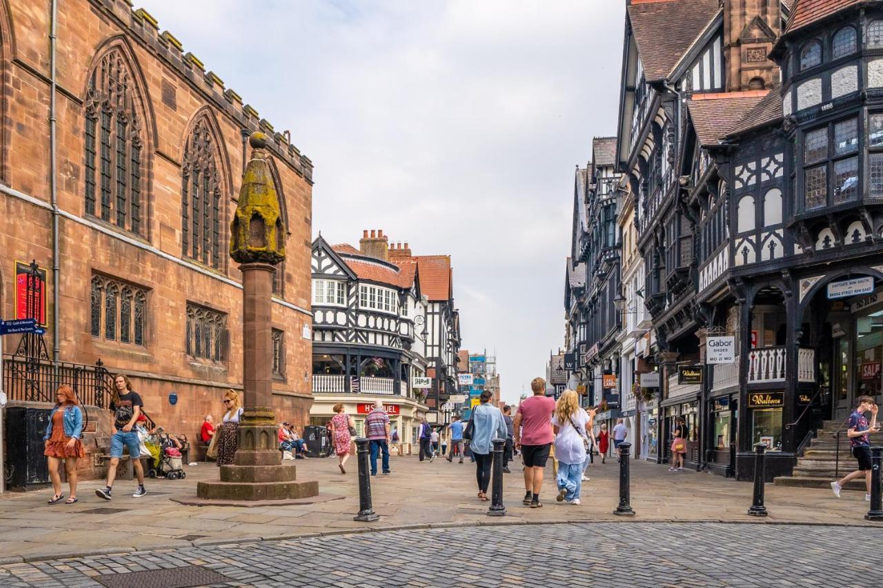 Watergate Penthouse - New 2 Bed Luxury Apartment In City Centre Chester Buitenkant foto