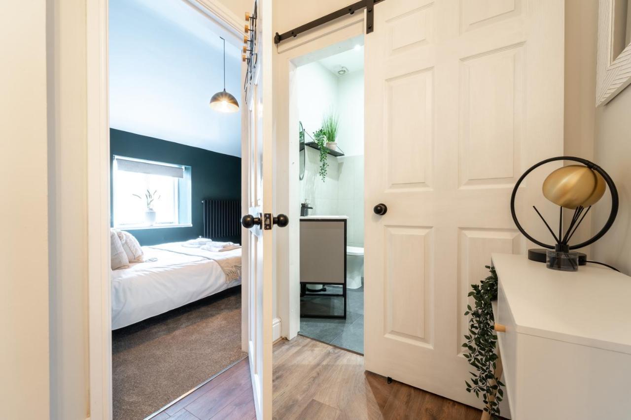 Watergate Penthouse - New 2 Bed Luxury Apartment In City Centre Chester Buitenkant foto